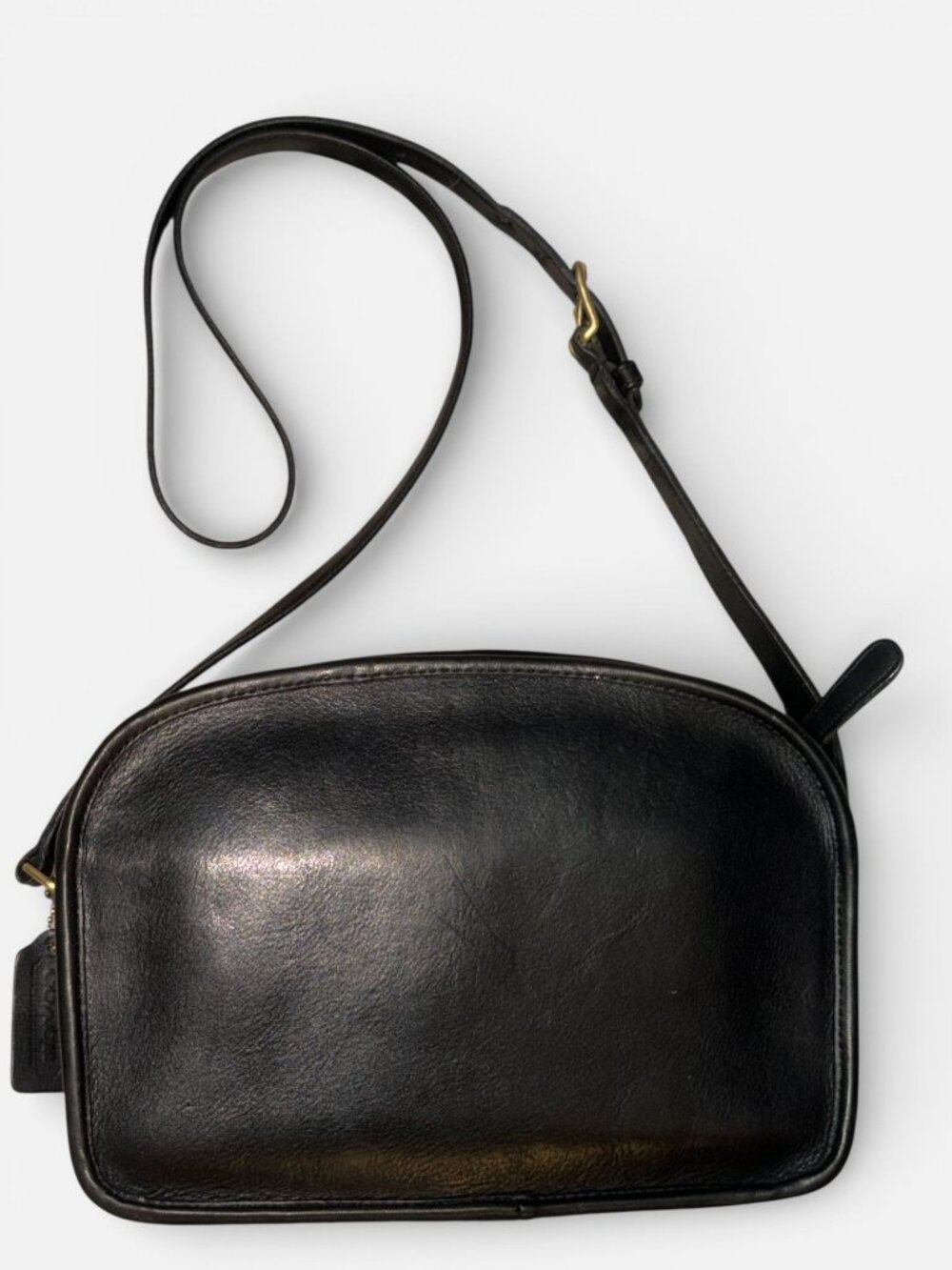 VTG Coach Camera Bag 9760 Black Leather Brass Crossbody Mid-80s NYC + Hang Tag - Picture 4 of 9